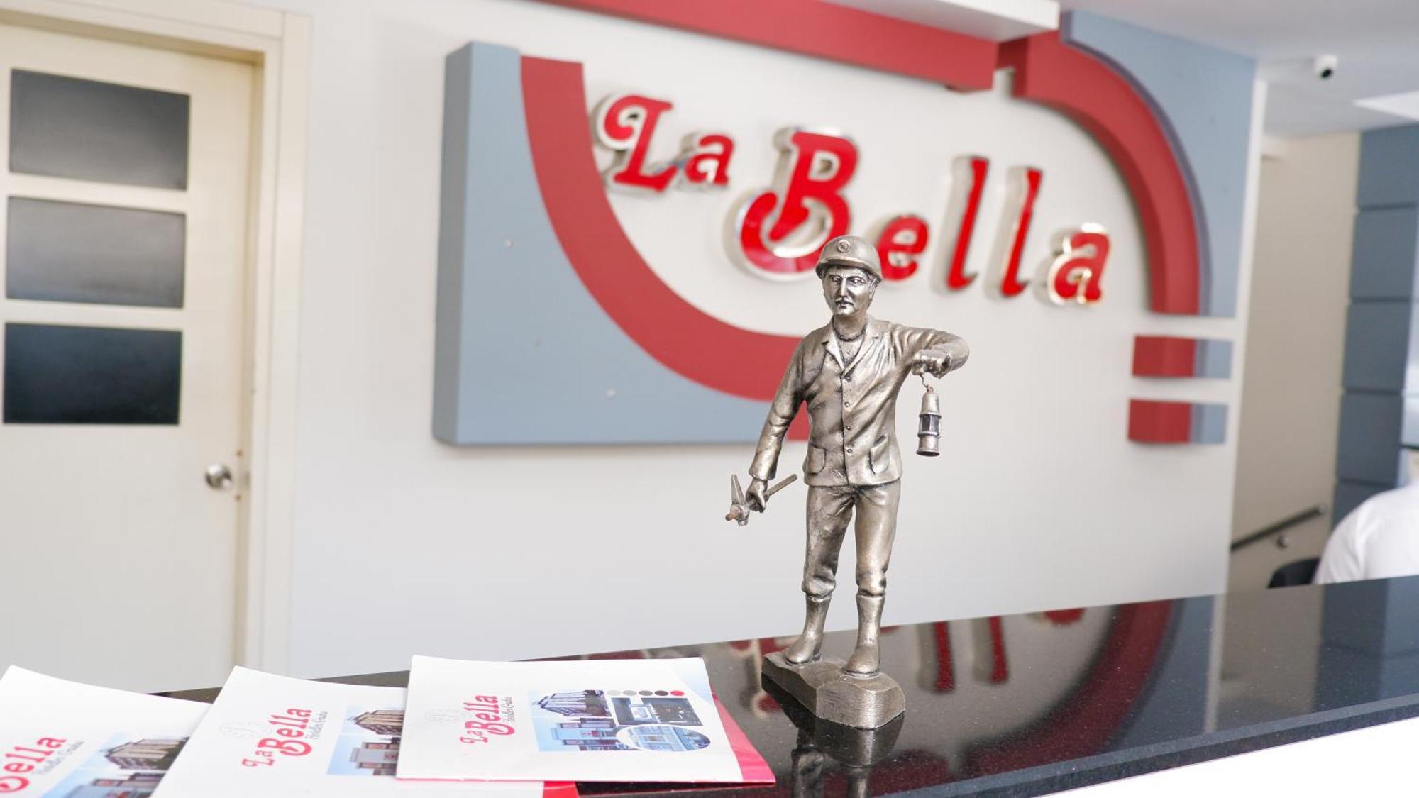 Hotel La Bella سوما المظهر الخارجي الصورة