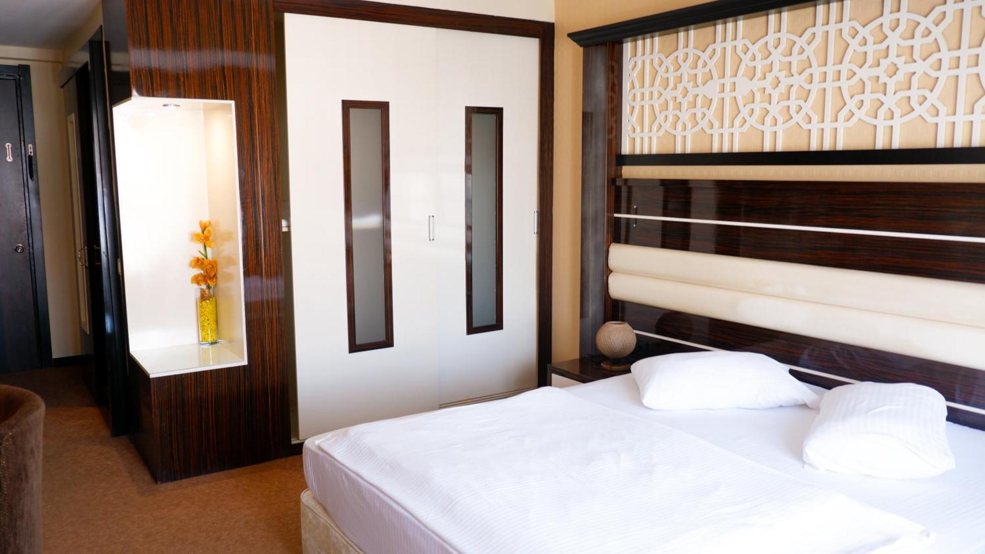 Hotel La Bella سوما المظهر الخارجي الصورة