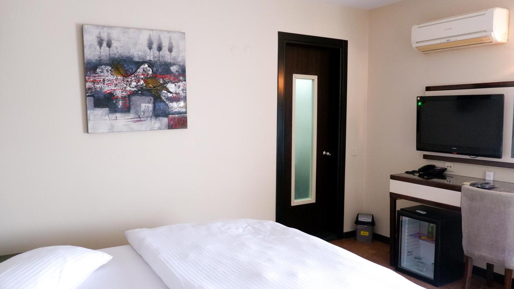 Hotel La Bella سوما المظهر الخارجي الصورة